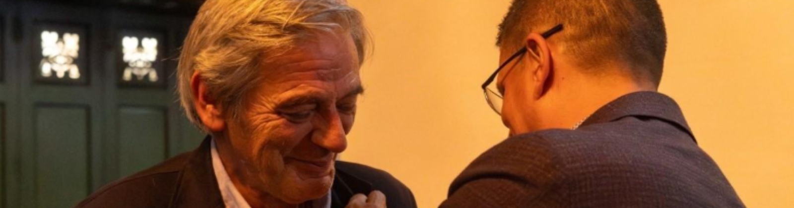 Federico Andreu, awarded an honorary master's degree by UdeA for his contribution to human rights