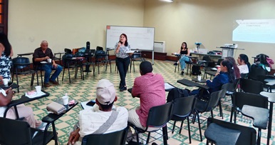 Foto de los estudiantes en el Litigio estratégico en Granizal, Bello