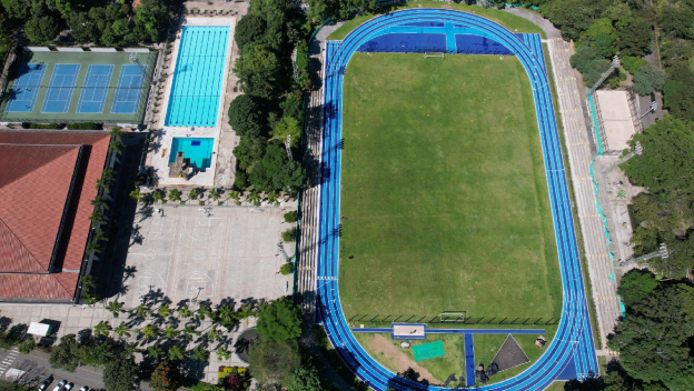 La UdeA puso en funcionamiento la renovada pista atlética