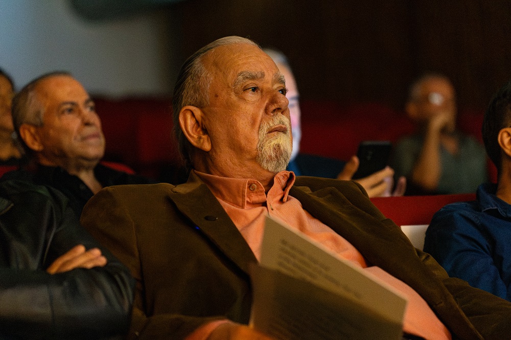 «Soy un cómplice de las piedras, las escucho y me dicen lo que son»: Hugo Zapata Hurtado
