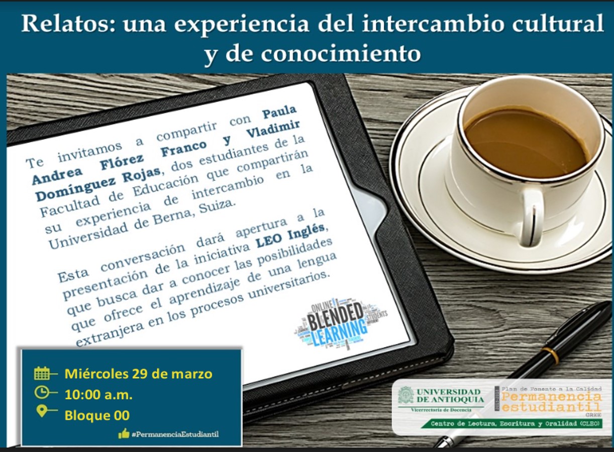 Tablet y taza de café con invitación a taller.