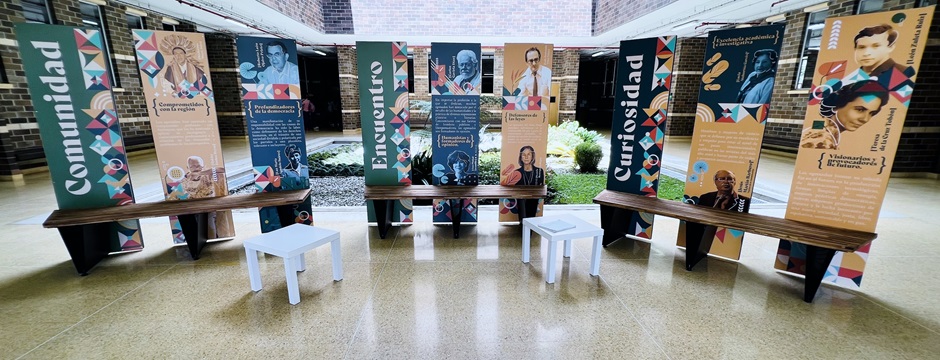 Parque exposición "Egresados" en el campus El Carmen de Viboral Parque exposición "Egresados" en el campus El Carmen de Viboral