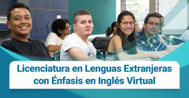 Cuatro jóvenes sentados, mirando a la cámara, sonriendo