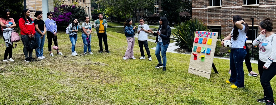 Estudiantes del campus El Carmen de Viboral durante una jornada de inducciones