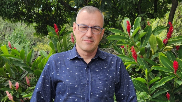 Sergio Salvador Alzate, nuevo director de la Escuela de Nutrición y Dietética UdeA