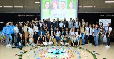 Foto de los estudiantes de Derecho de Andes
