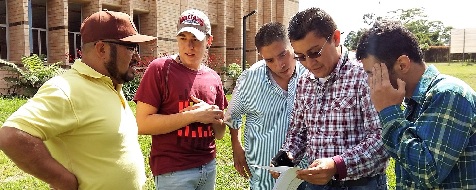 Estudiantes de la Seccional Oriente