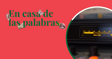 Imagen con consola y texto de "En caca de las palabras"