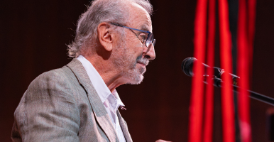 «Soy un cómplice de las piedras, las escucho y me dicen lo que son»: Hugo Zapata Hurtado