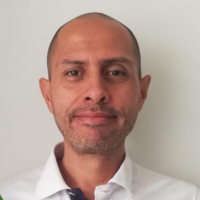 Fotografía del profesor Mauricio Lopera