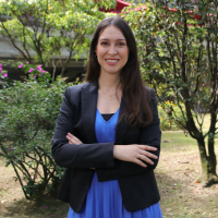 Fotografía de la profesora Beatriz Londoño