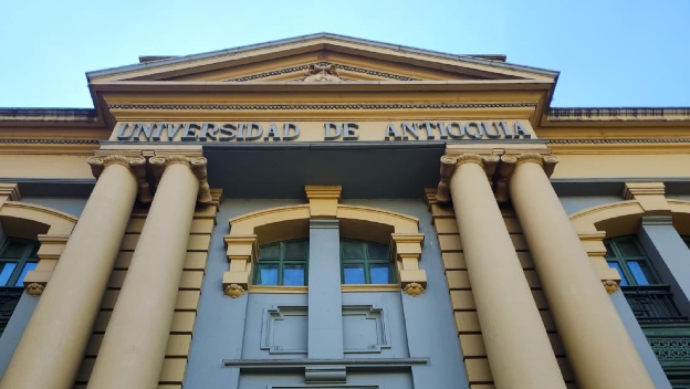 Belleza, libertad y cambio: los 220 años de la UdeA