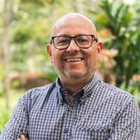 Foto de Max Yuri Gil