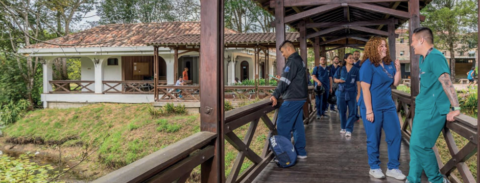 Estudiantes en el campus El Carmen de Viboral