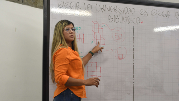 «Señando la U», inclusión que se aprende con las manos