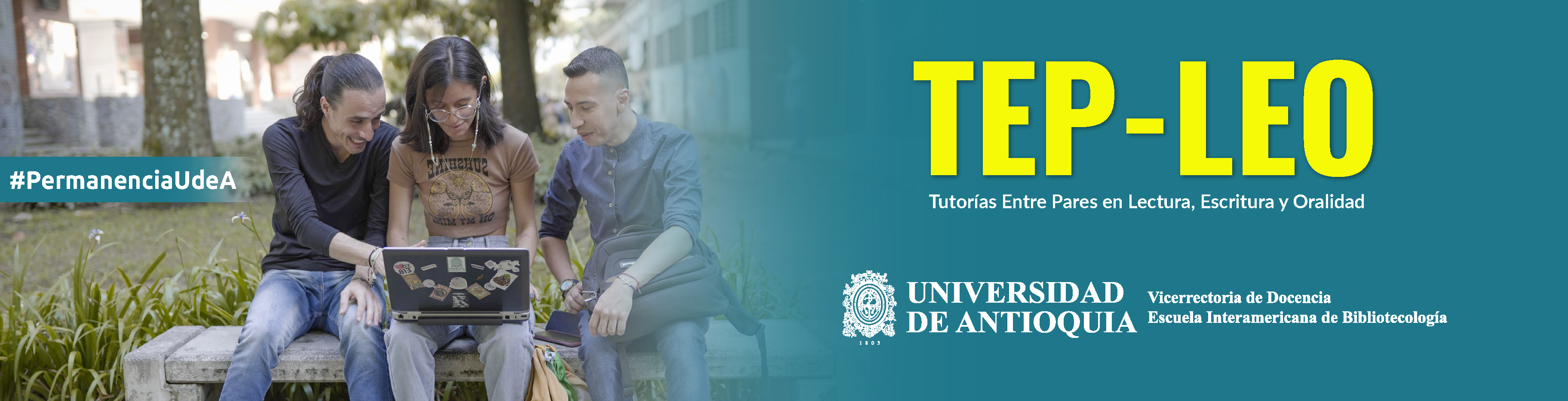 Fotografía de estudiantes que pertenecen a TEP- LEO tutoría entre pares en lectura, escritura y oralidad