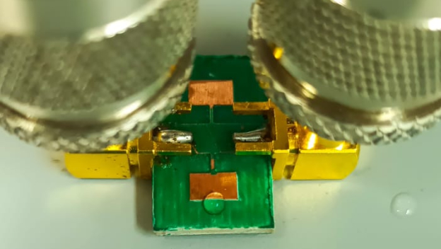 «Laboratorio en un chip», alternativa tecnológica de la UdeA y el ITM para anticipar el cáncer colorrectal