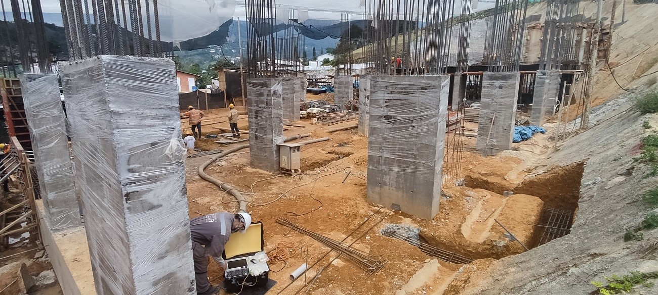 Building under construction in Sabaneta, Antioquia