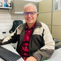 Fotografia del profesor Bernardo ballesteros
