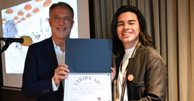 Niños y niñas disfrutando de las actividades pedagógicas del Museo de la Vida