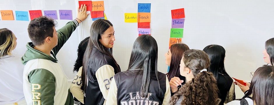 Estudiantes en el campus El Carmen de Viboral