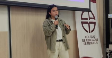 Foto de los estudiantes de Derecho de Andes